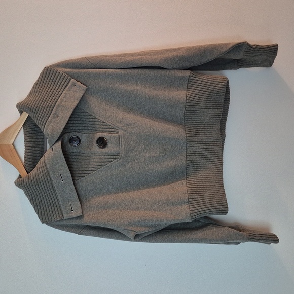 Varley Milan Knit Cuff Sweatshirt Cropped Buttoned Cowl Neck Size Medium - Picture 4 of 11